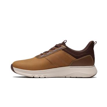 CLARKS MOTION TREK LX CASUAL SHOE-TAN